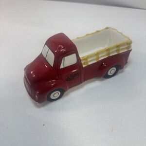 Cracker Barrel Ceramic 7x3in Truck CC02B09001 Tabletop Decoration